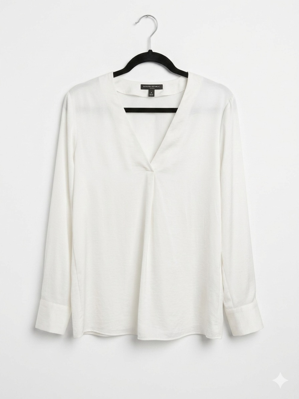 Banana Republic Factory Cream V-Neck Pullover Blouse French Cuffs Medium EC